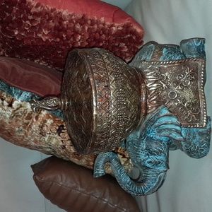 🌺DECORATIVE ELEPHANT Figurine